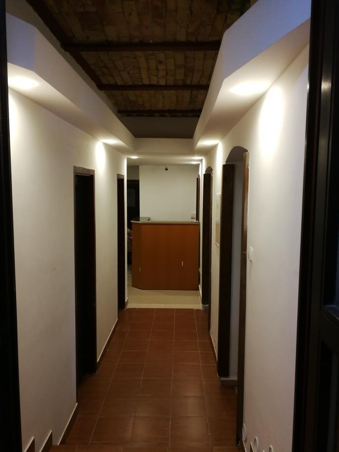 Budapest Garden Hotel Budapeste Exterior foto
